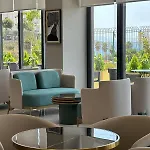 The Queen's Lion Premium * Sarandë