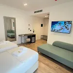 The Queen's Lion Premium Hotel Saranda