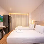 The Queen's Lion Premium * Sarandë