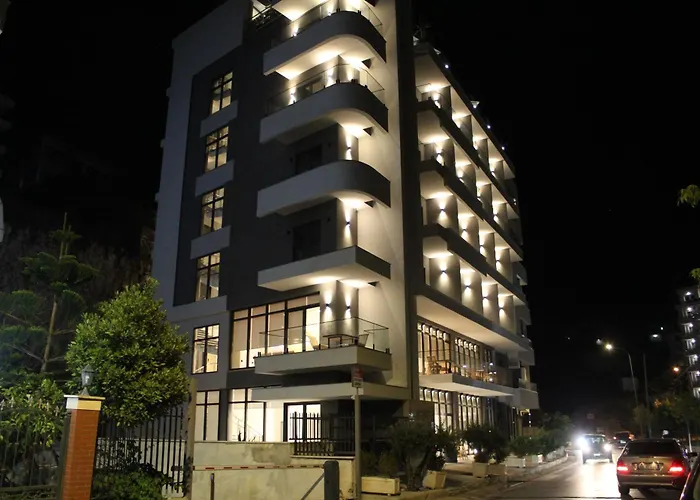 The Queen's Lion Premium Ξενοδοχείο