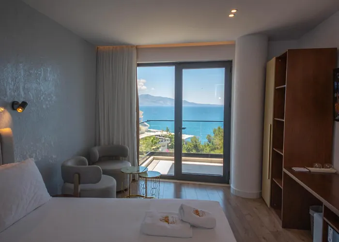 The Queen's Lion Premium Ξενοδοχείο *