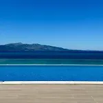 The Queen's Lion Premium * Sarandë