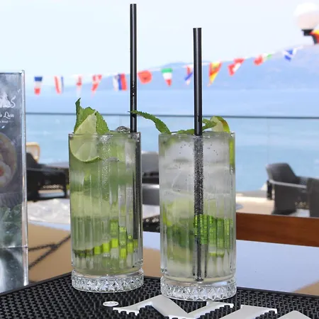 The Queen's Lion Premium 호텔