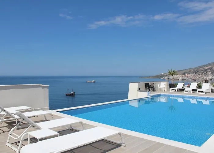 Otel The Queen's Lion Premium *