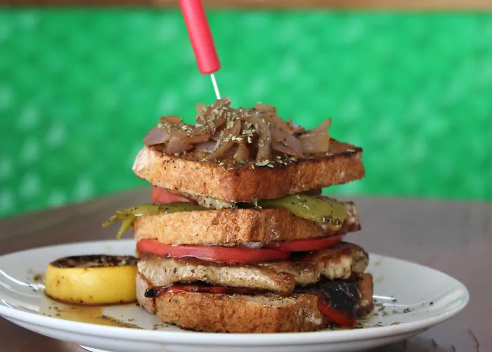 The Queen's Lion Premium Hotel Sarandë