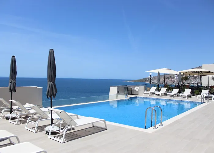 Otel The Queen's Lion Premium *