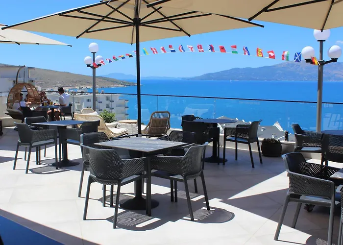 The Queen's Lion Premium Hotel