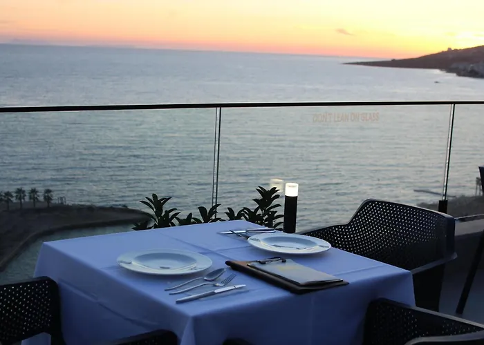 Otel The Queen's Lion Premium