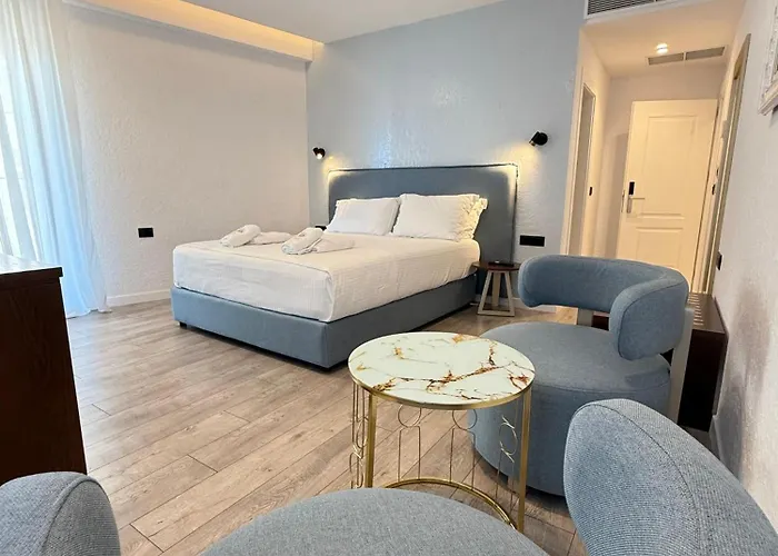 Otel The Queen's Lion Premium *