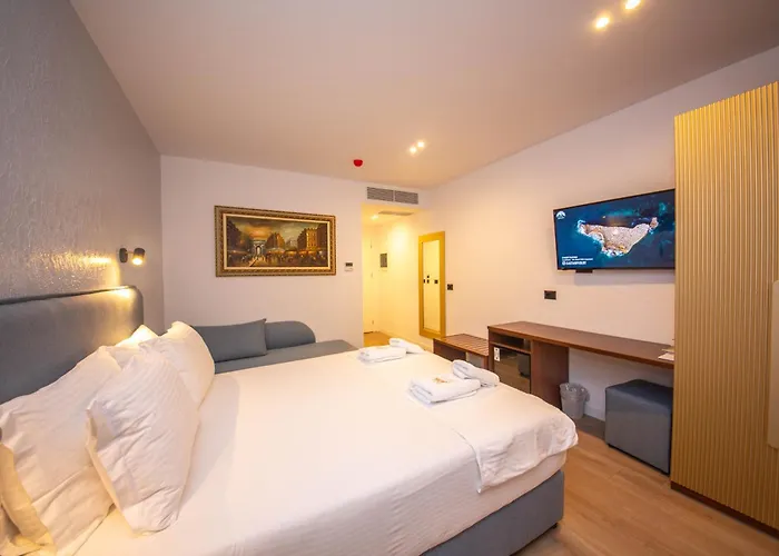 Otel The Queen's Lion Premium