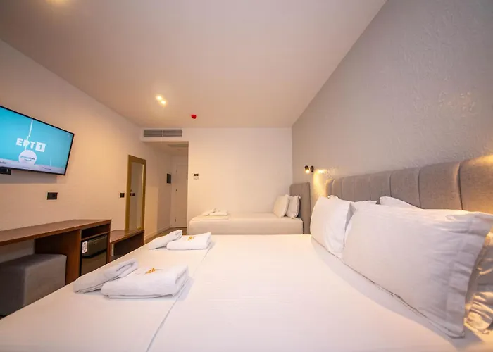 Hotel The Queen's Lion Premium *